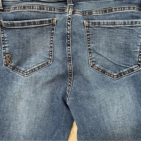 Kut from the Kloth Jeans - Picture 14 of 16